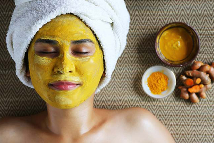 Gold Facial Beauty Service